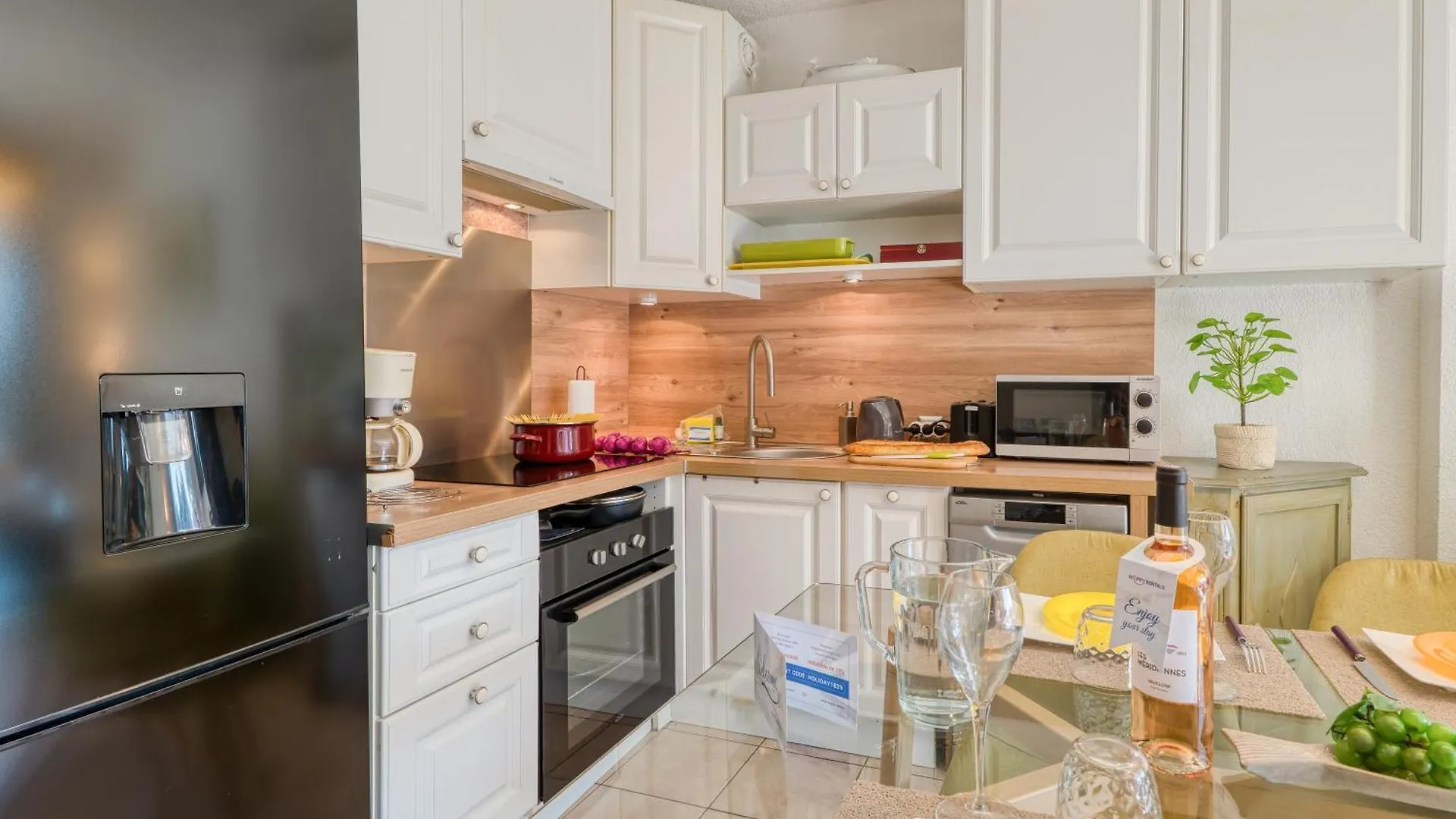 Apartment Poseidon - Sea View - Happy Rentals Drammont