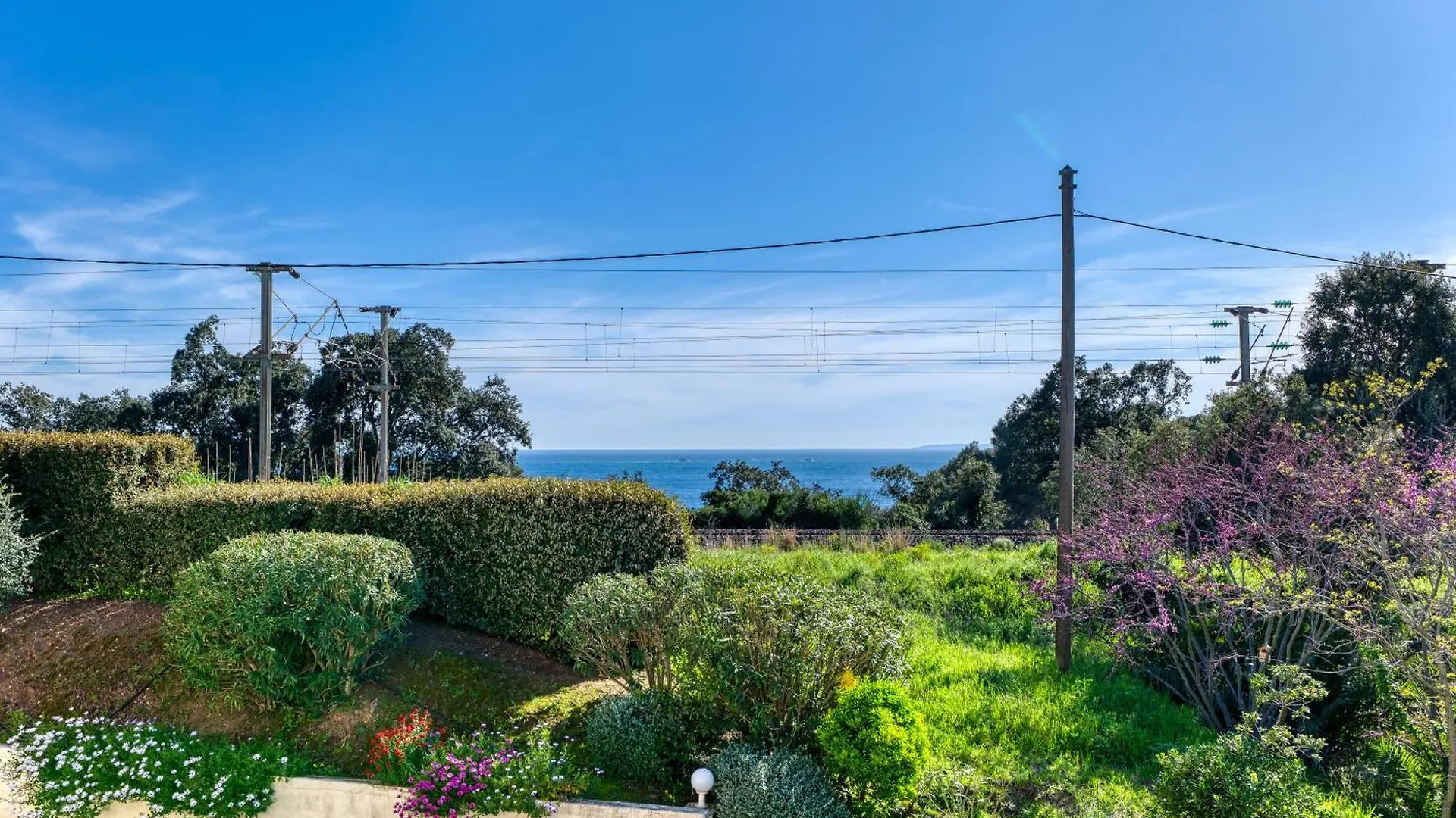 Apartment Poseidon - Sea View - Happy Rentals Drammont France