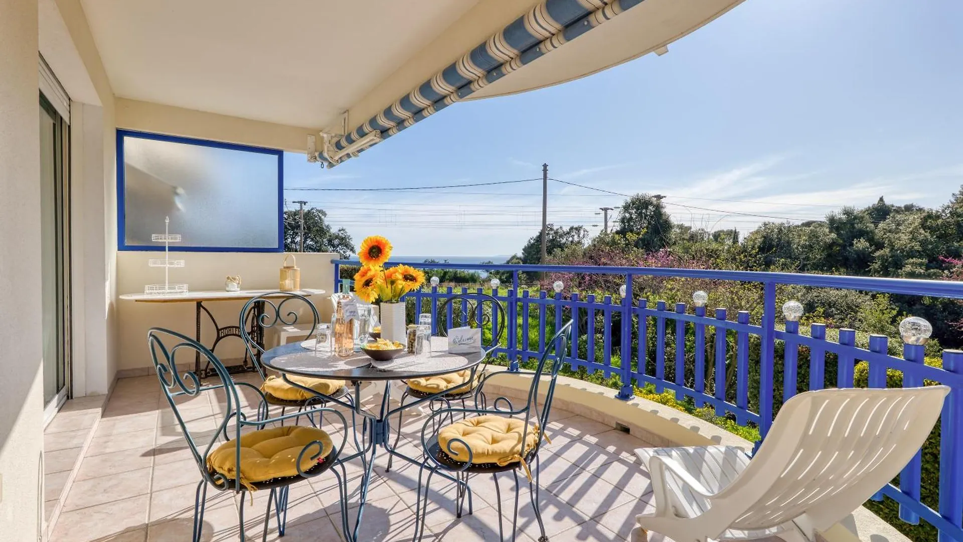 Apartment Poseidon - Sea View - Happy Rentals Drammont France